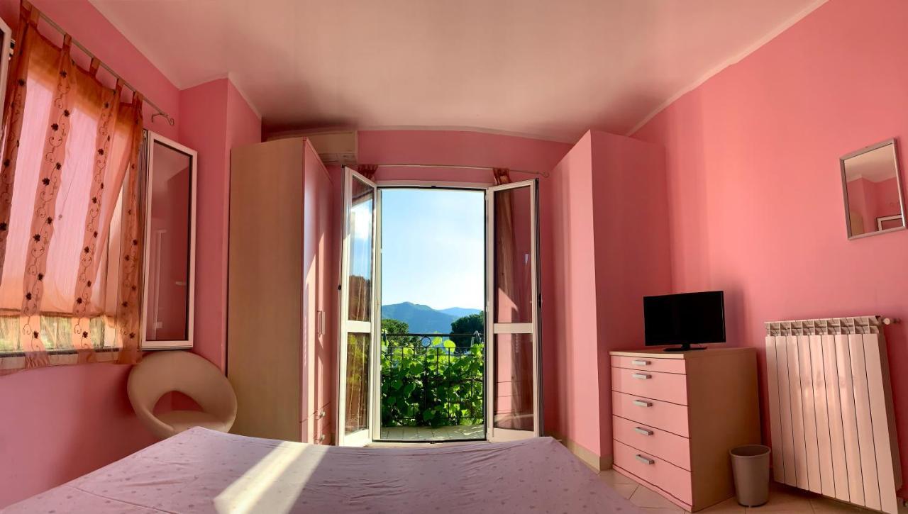 Ligo Bed and Breakfast Villanova d'Albenga Exterior foto